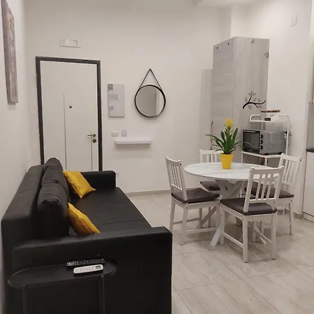 Giuliamare Apartman *